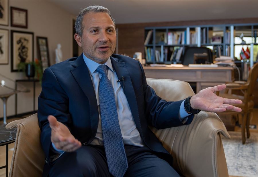 باسيل على قوائم عقوبات "حزب الله"... أزعور "خط أحمر"