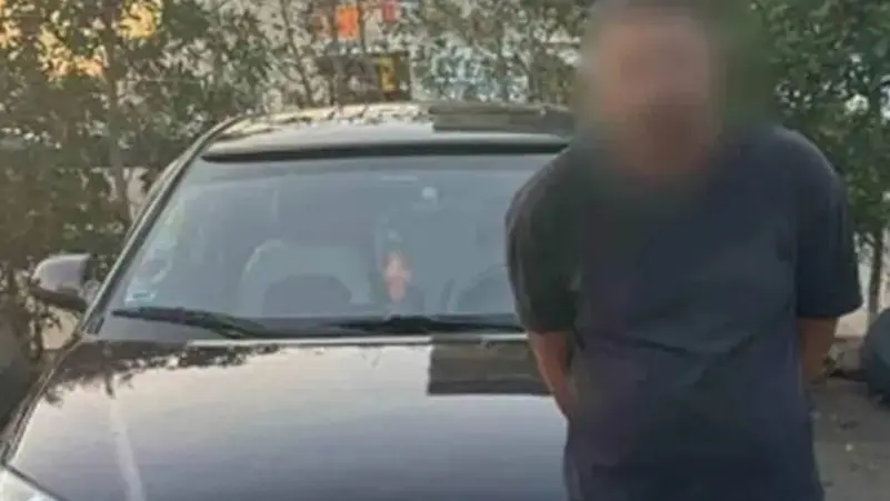 تسجيل صوتي ورقم سري.. مالك السيارة يكشف جديداً عن سائق أوبر